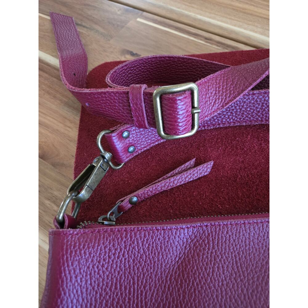11600 Leather Goods Pebbled Crossbody Bag Burgundy Maroon Handcrafted In Spain - Picture 8 of 14